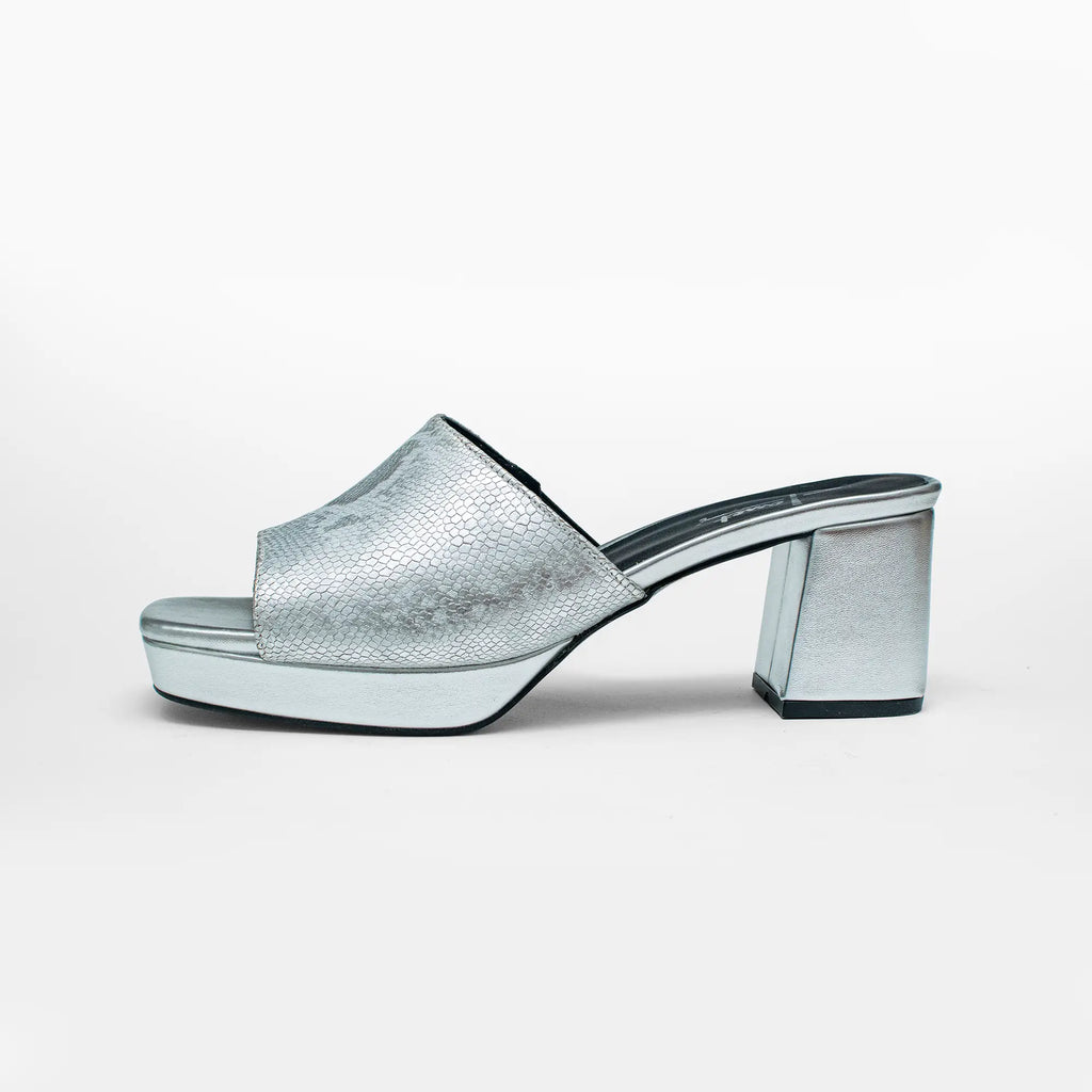 Sandalia Mule Plata 1034