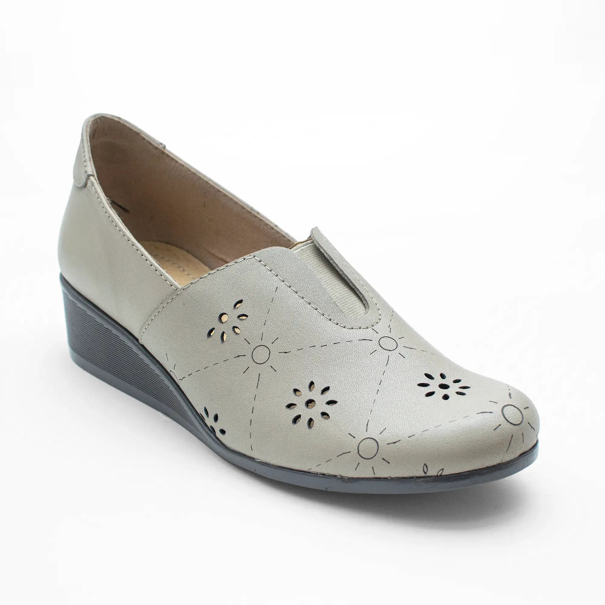 Zapato Perforado Piel Hueso 1310
